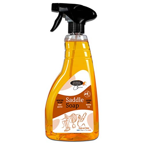 savon glycérinié en spray pour sellerie.